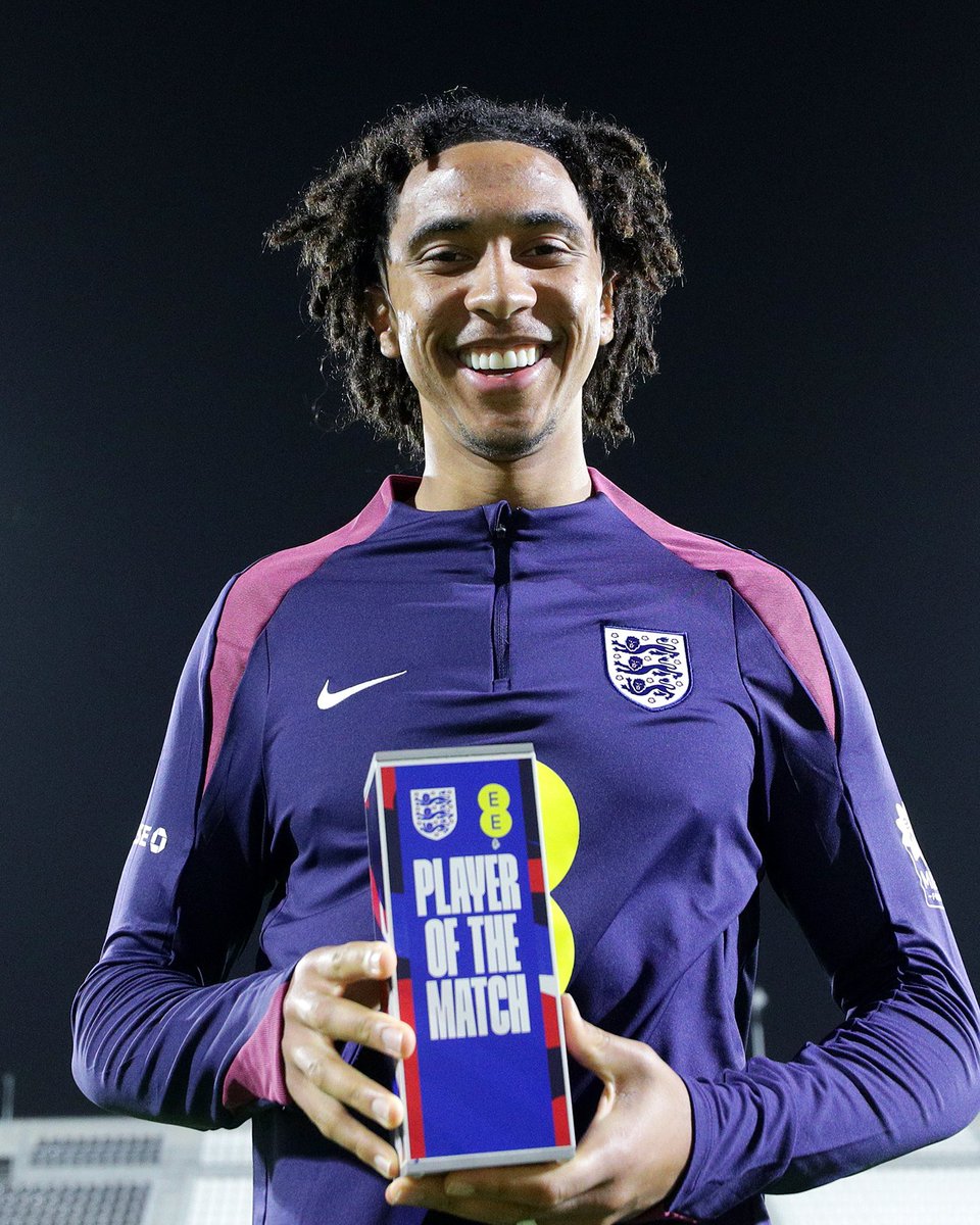 England's tweet image. In the thick of it the whole game ⚡️

Your #YoungLions Player of the Match connected by 
@EE is Bashir Humphreys🏆