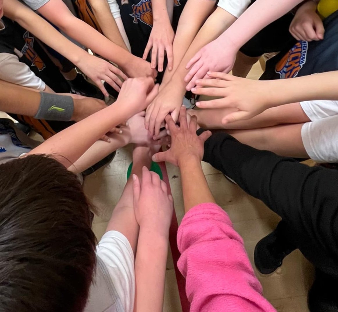 Williamston Primary (@williamstonps) on Twitter photo Absolutely FANTASTIC start to <a href="/WLWolves/">West Lothian Wolves</a> Primary Basketball League this afternoon with our P7 Team - Orlando Magic winning 4/5 games and our P6/7 Team New York Knicks winning 2/5. So proud of their determination, improved confidence and effort today well done ๐ #proudpeteacher Absolutely FANTASTIC start to <a href="/WLWolves/">West Lothian Wolves</a> Primary Basketball League this afternoon with our P7 Team - Orlando Magic winning 4/5 games and our P6/7 Team New York Knicks winning 2/5. So proud of their determination, improved confidence and effort today well done ๐ #proudpeteacher
