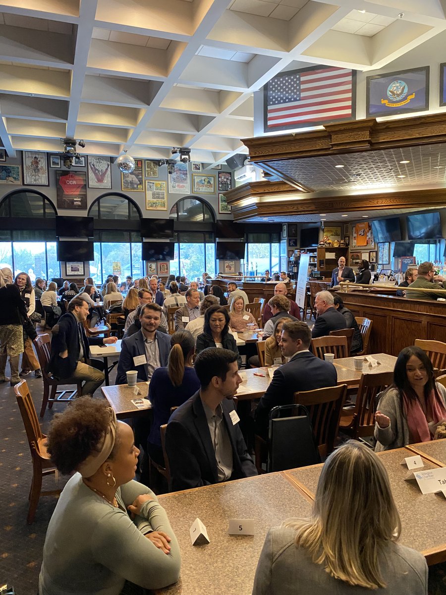 Sponsoring the Arlington Chamber of Commerce’s Breakfast Connection is just one way we support and connect with local businesses. Thursday’s event was in partnership with the Alexandria Chamber and a great opportunity to meet business owners and leaders.