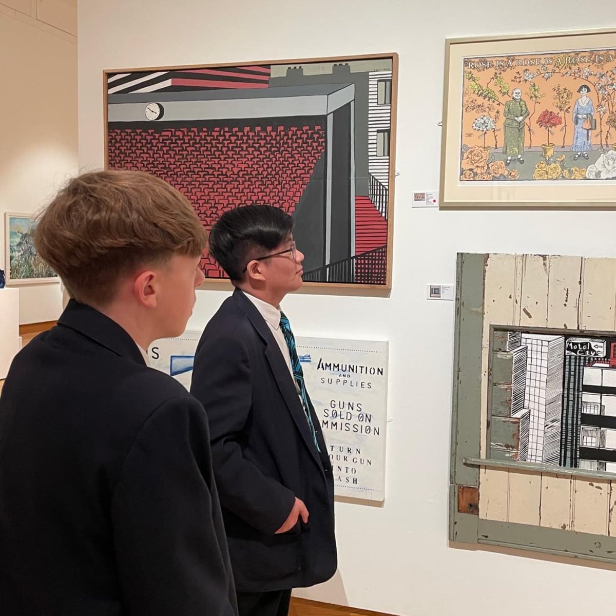malone_art's tweet photo. 🎨 A Day at the RUA Art Exhibition 🖌️

Our GCSE students had an inspiring visit to the RUA exhibition at the Museum today!
This visit not only showcased the power of human imagination but also encouraged our students to see the world through perspectives! @MaloneCollege https://t.co/0veklufwu7