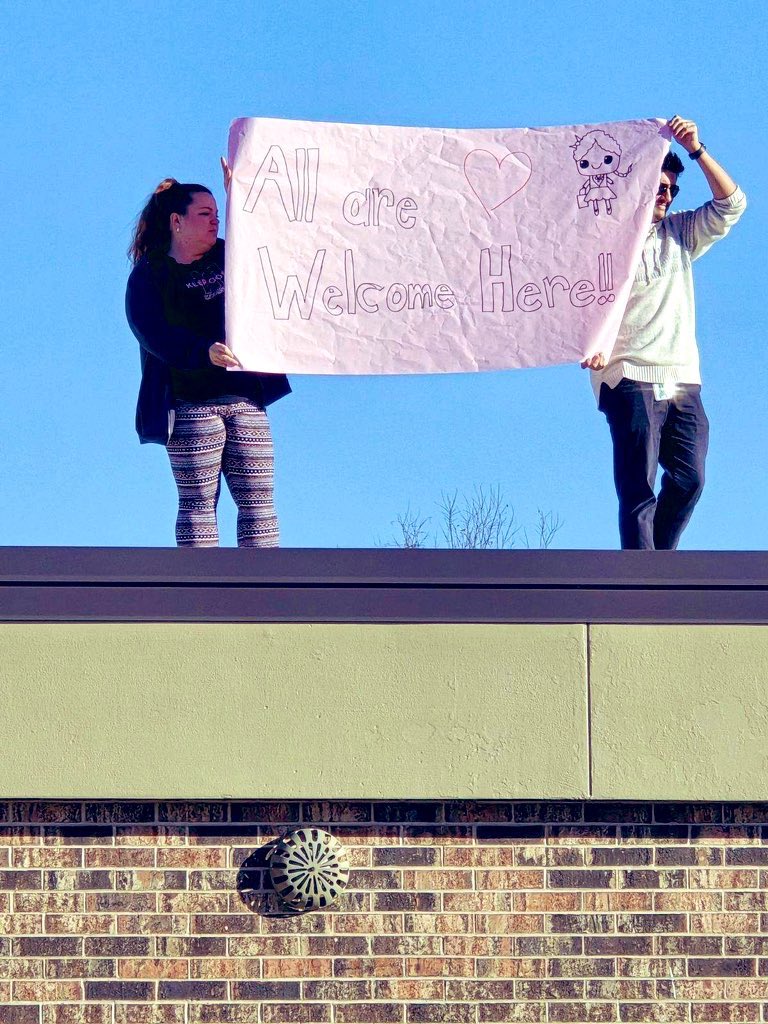 Ruby Bridges has made an impact on our STARs  ✨ ✨ #RubyBridgesWalktoSchoolDay ✨ We are so appreciative to have our <a href="/KCKPSHR/">KCKPS HR</a> and <a href="/kckps_esl/">KCKPS Multilingual Education & Services</a> Multilingual Teams for coming out to walk in unity with us #AllAreWelcome