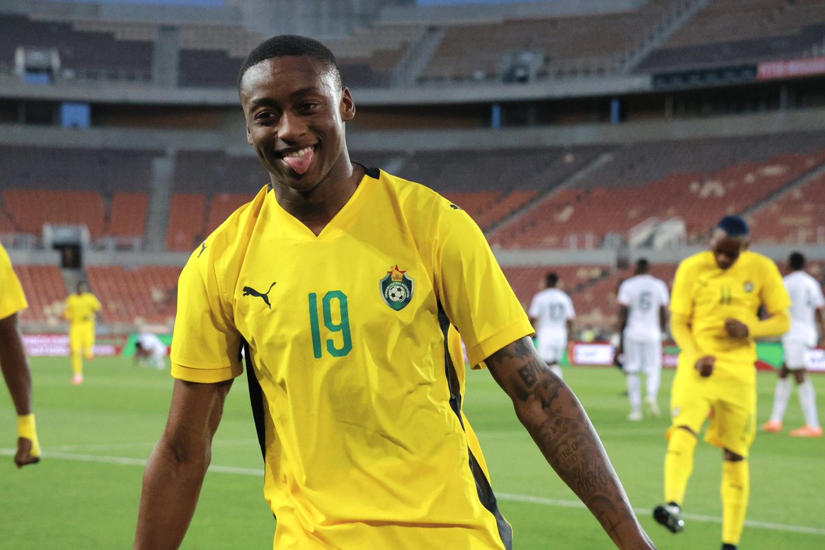 Steve Vickers tweet media