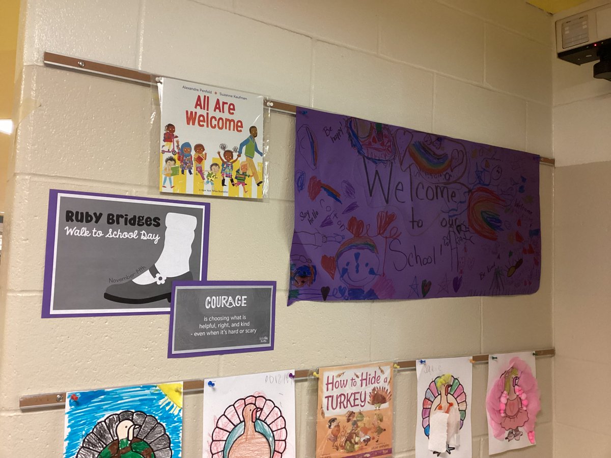 Rebecca Thompson tweet media