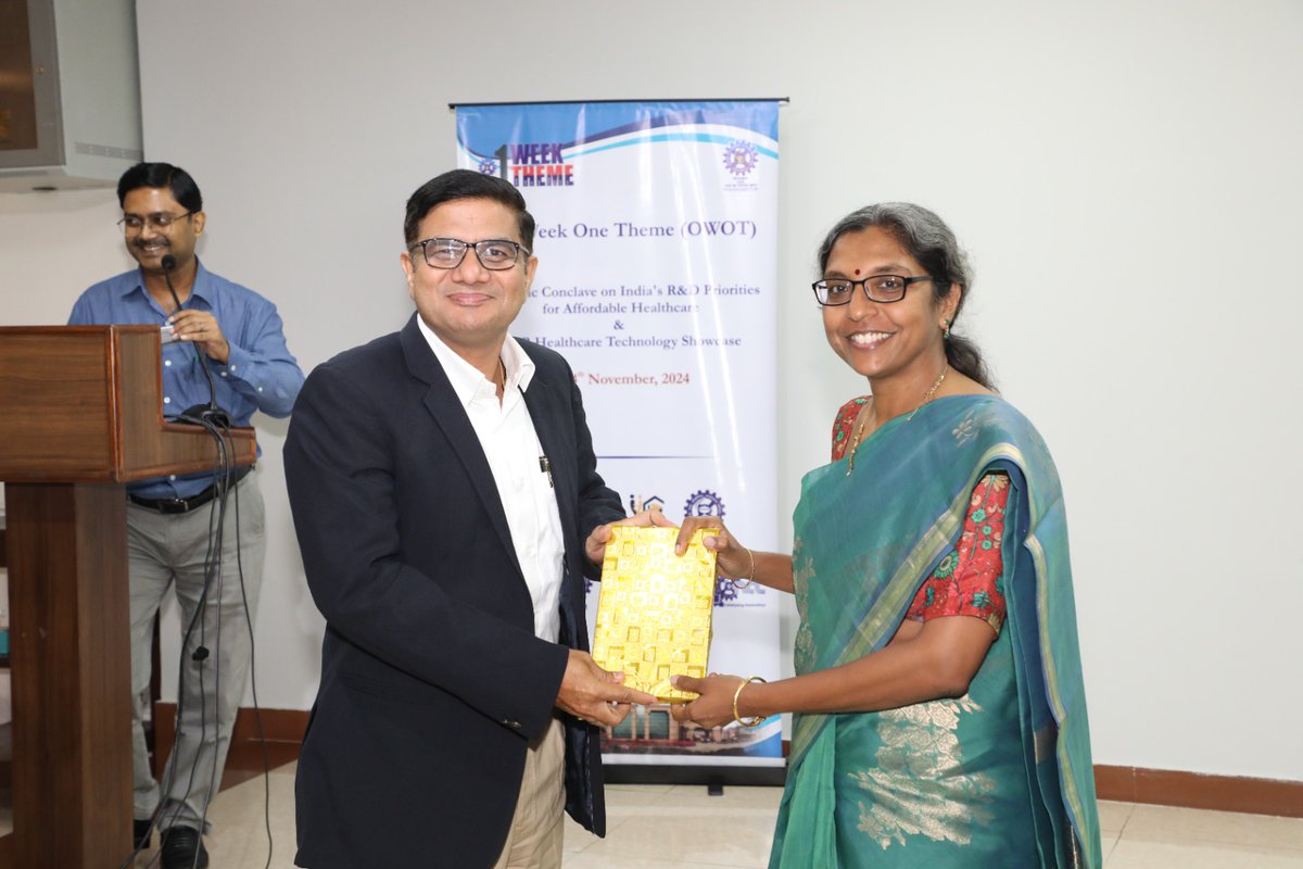 CSIR_CDRI's tweet photo. @CSIR_CDRI Concludes Thematic Conclave on “India's R&D Priorities for Affordable Healthcare” under the #CSIR #OneWeekOneTheme (#OWOT) Initiative focused on #Cancer #Research
@CSIR_IND
@DrJitendraSingh @IndiaDST @MoHFW_INDIA @PMOIndia @DDNewslive @PIB_India @mybharatgov https://t.co/zqyg7DpzvJ