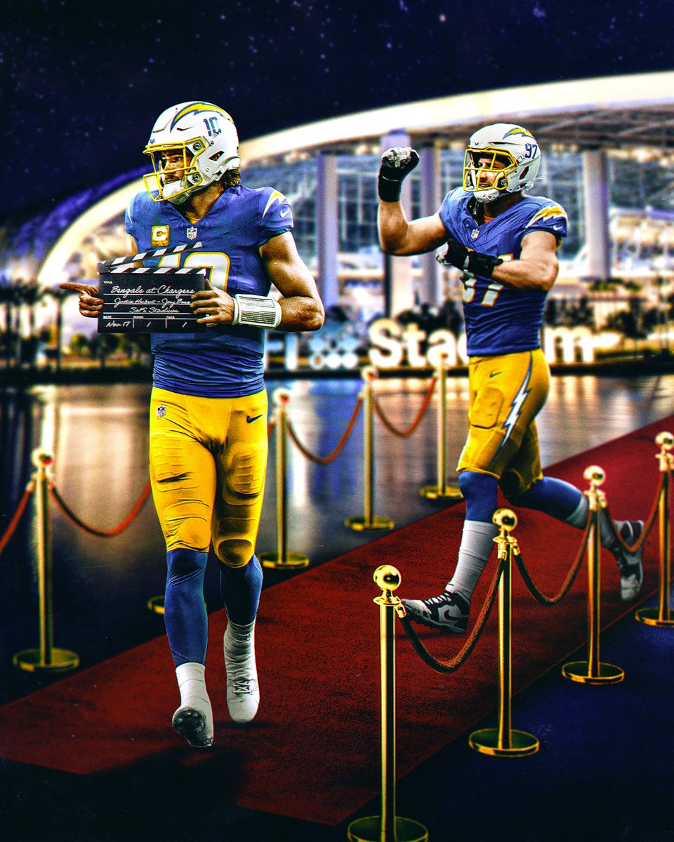 SNFonNBC's tweet image. Sunday night’s about to be a movie. 🍿⭐ #BoltUp