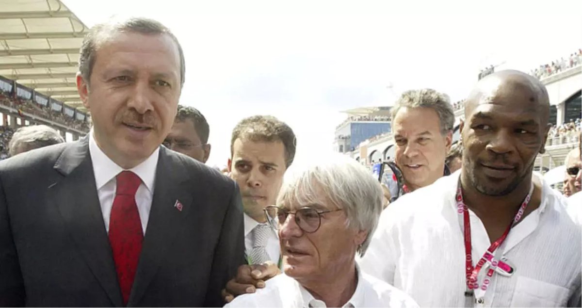 Mike Tyson ve Cumhurbaşkanı Recep Tayyip Erdoğanın 2005 Formula 1 Türkiye Grand Prix'sinden fotoğrafları

#Tyson #FBvZNT Jake Paul #Adidas