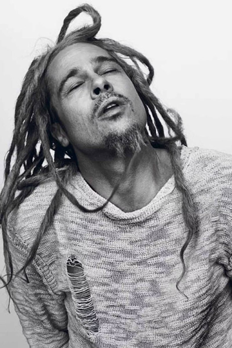 freakylilmonkey's tweet photo. How I feel listening to a tribe called quest https://t.co/meXbOs35z8