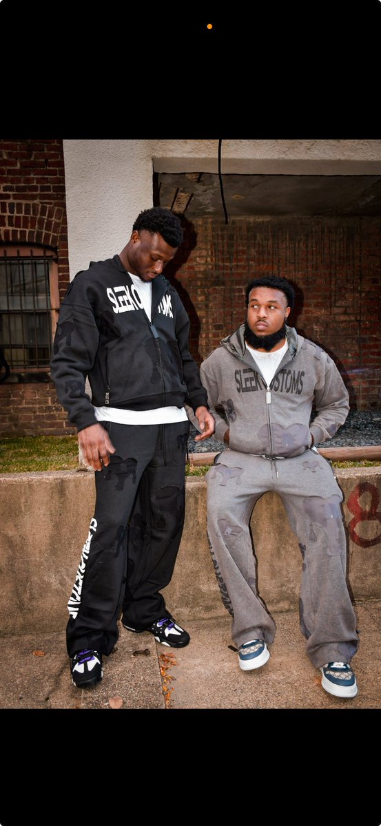 SleekCustoms's tweet image. Check out our new Gear
Come shop🔥🔥