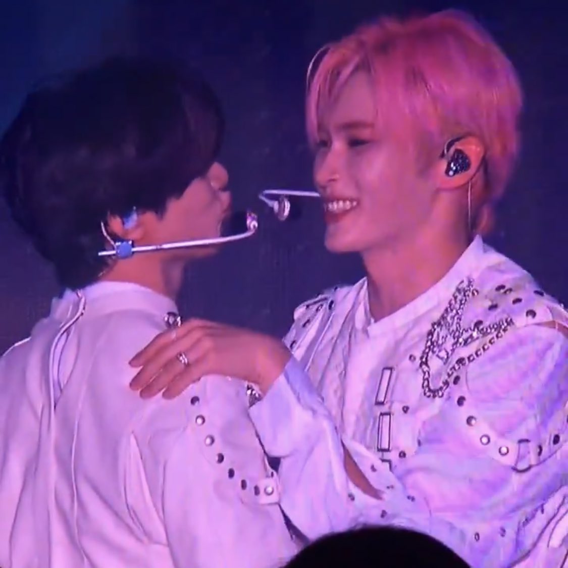 Luna🐼 tweet media