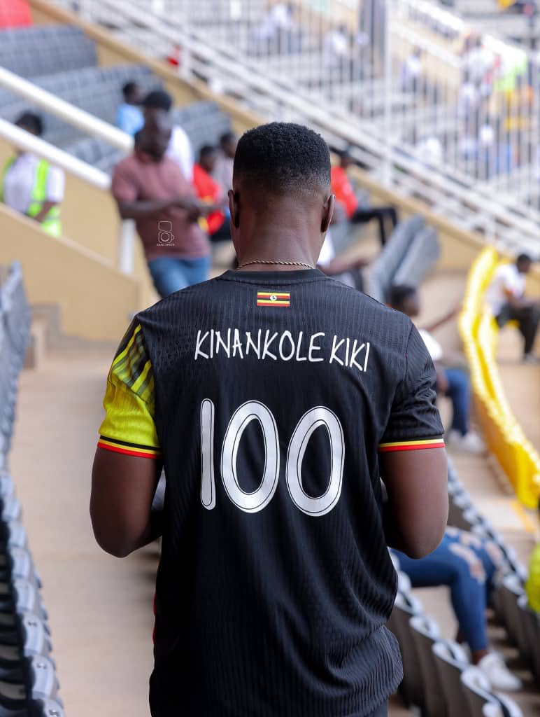 Aya basi 😂😂  Charles should see this ⁦<a href="/UgandaCranes/">Uganda Cranes</a>⁩