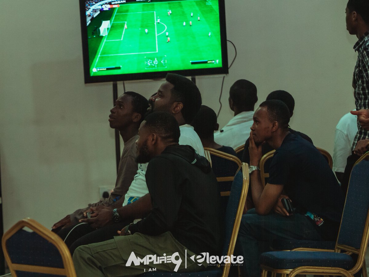 elev8tka's tweet photo. During the entrance and registration,
I couldn’t believe my eyes!
#Elevate is truly living up to its name
with such stunning and vibrant youths
showing up for the #IAM experience!
#IAM #Amplified9 #Elev8tka
#BeReady #tkacommunity https://t.co/QLbTIMOQkL