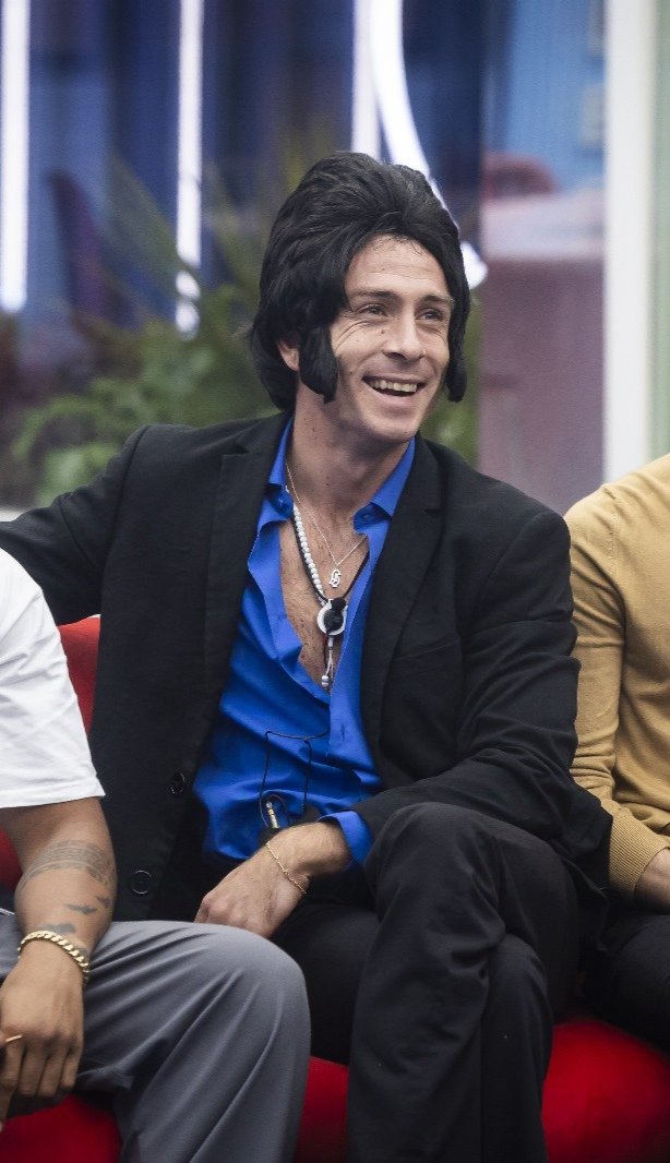 juanluisqf's tweet photo. Vaya gala la de ayer!!!!🔥🔥🔥 Juan resiste dos semanas más!!!!
#gh15N #ghoficial #granhermano #GH2024 #gh19 #granhermano2024 #lanzarote #canariashoy #islascanarias #gh24 #amadorrivas #elvis #elvispresley #ouyeah https://t.co/46z3T660L4