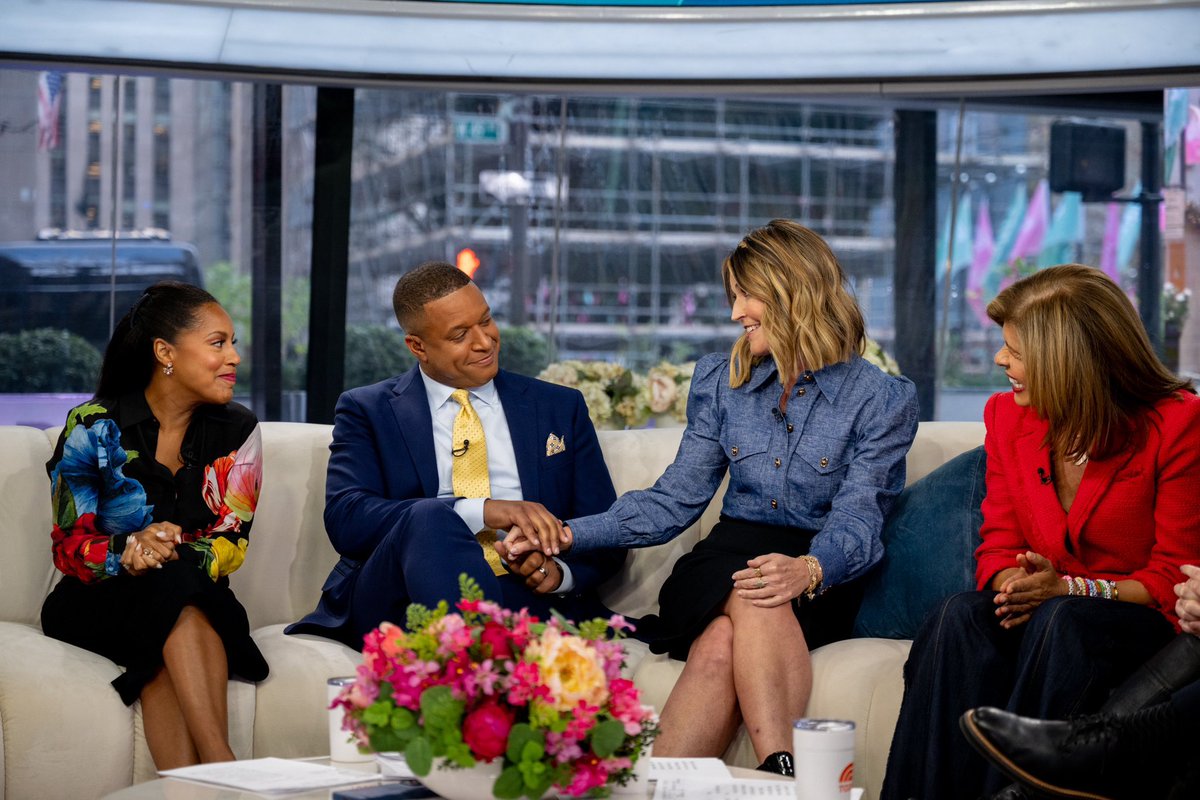 Craig Melvin tweet media