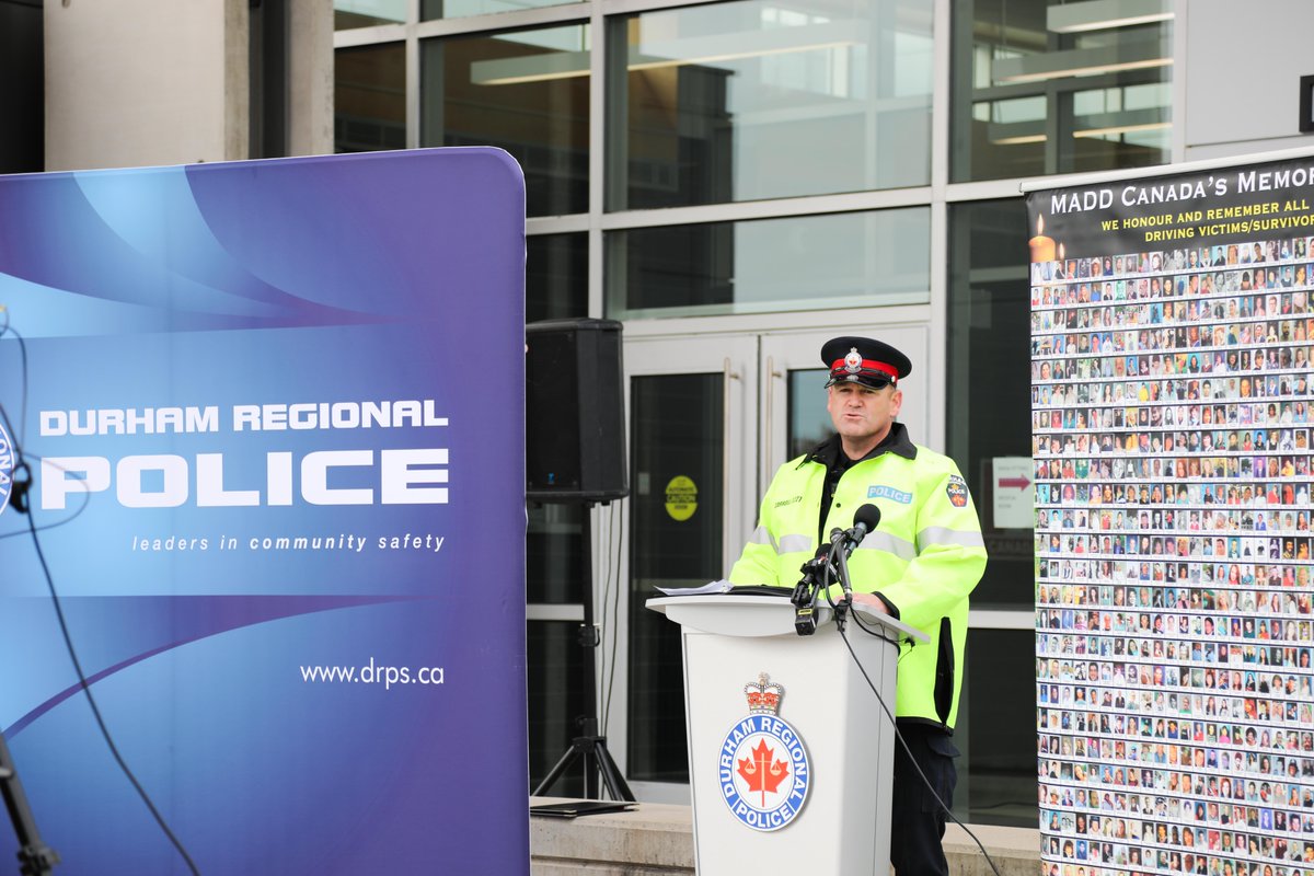 Durham Regional Police (@drps) on Twitter photo Today, <a href="/DRPS/">Durham Regional Police</a> officially kicked off our 2024 Festive R.I.D.E (Reduce Impaired Driving Everywhere) campaign.
If you suspect an impaired driver, please call 9-1-1 to report it to police; the call you make could save a life.
#DRPSRIDE 2024
More: drps.ca/news/2024-fest…
-30- Today, <a href="/DRPS/">Durham Regional Police</a> officially kicked off our 2024 Festive R.I.D.E (Reduce Impaired Driving Everywhere) campaign.
If you suspect an impaired driver, please call 9-1-1 to report it to police; the call you make could save a life.
#DRPSRIDE 2024
More: drps.ca/news/2024-fest…
-30-