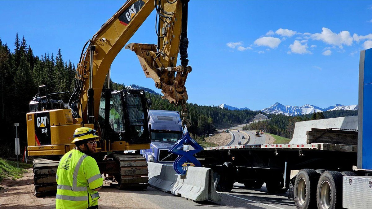 KencoAttachment's tweet photo. Not all construction sites are eyesores. 😍#constructionworker #kencoattachments https://t.co/kyiC6PqQrN