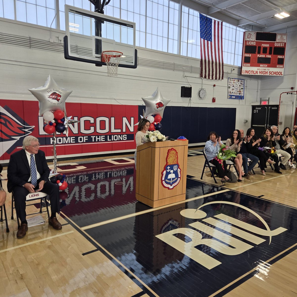 LFilippelli tweet media