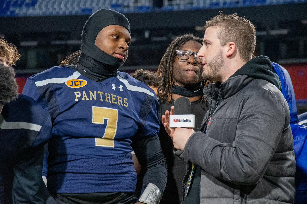 Evandipo2's tweet image. What a great win by @SweetHomeHSFB winning their first section VI title since I was a junior @SweetHomeCSD and I’ve never had more fun doing an interview with these guys more than anything I’ve done so far in my career thank you to @panepinto_rocco and @daquan_stone Go Panthers