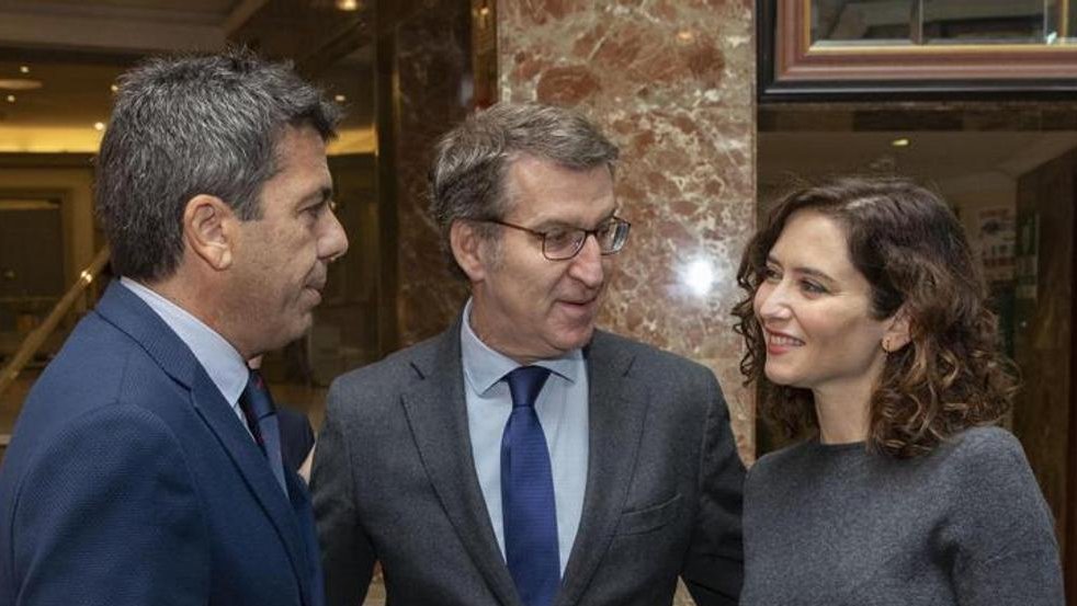 Redbelate_EUPV's tweet photo. @AndreuEscriva Un MISERABLE I UN PSICÒPATA, si, pero tampoc cal exagerar i llevar mèrits demostrats a uns altres...
Com a psicòpates i miserables #Mazón és encara massa jove per a estar a l'altura de #Camps i #Cotino.
Recorda els 43 morts del Metre, els 0 responsables i familiars mai rebuts i + https://t.co/nFjHuFJzzH