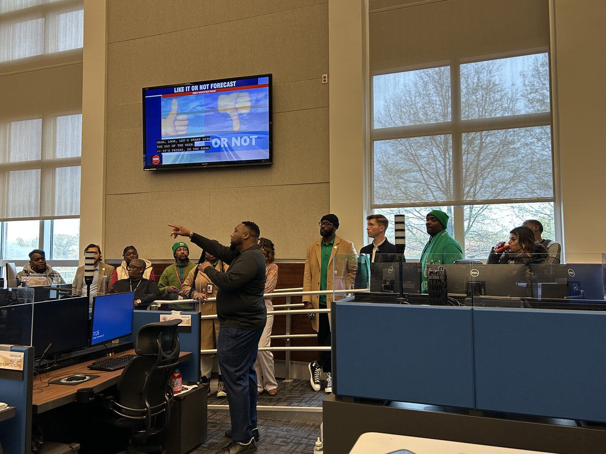 Director McGaffin hosted the <a href="/DCMOCRS/">DC MOCRS</a> for a 911 and 311 Boot Camp and information session. After, team members toured our call center operation and spoke with the OUC team about how we can continue to collaborate and educate residents on our services.