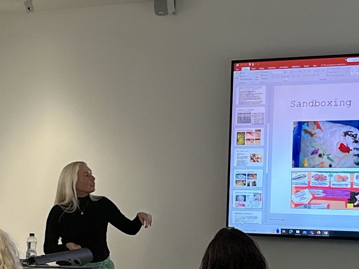 Dr Roma Thomas (@romajt) on Twitter photo <a href="/UoB_SASS/">Uni of Beds School of Applied Social Sciences</a> Great day at our Igniting Creative Methods event today, big shout out to <a href="/redrumlisa/">Lisa Mckenzie</a> & Dr Sireita Mullings for organising,fab keynote speaker <a href="/dawnmannay/">Professor Dawn Mannay</a> & all our speakers from Luton,Cardiff, Paris, Mexico & many other places 🙏🏽❤️ <a href="/UoB_SASS/">Uni of Beds School of Applied Social Sciences</a> Great day at our Igniting Creative Methods event today, big shout out to <a href="/redrumlisa/">Lisa Mckenzie</a> & Dr Sireita Mullings for organising,fab keynote speaker <a href="/dawnmannay/">Professor Dawn Mannay</a> & all our speakers from Luton,Cardiff, Paris, Mexico & many other places 🙏🏽❤️