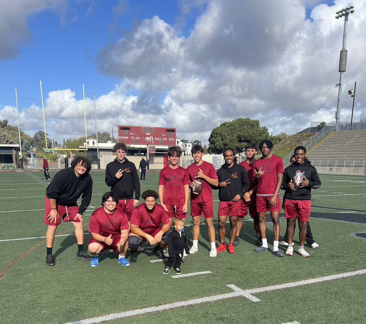 #FamilyFridays❤️💛 #GoLEFT👈🏽