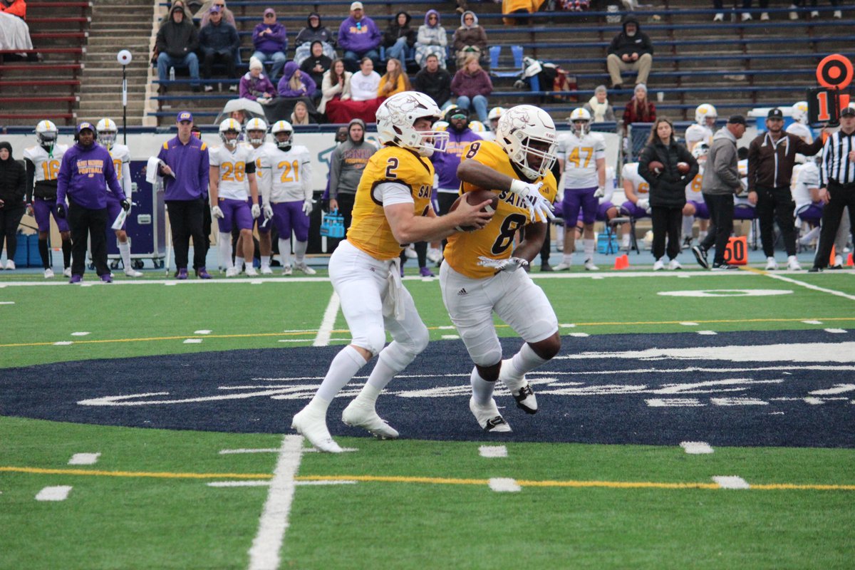 ZionnTa7's tweet photo. I am extremely blessed to receive my first offer from University of Saint Francis!!!
#AGTG 
@CoachWes3  @USFSaintsFB @donald9_donald @CoachDocGooden @EDGYTIM @PrepRedzoneIL https://t.co/m2LxTIQ8HV