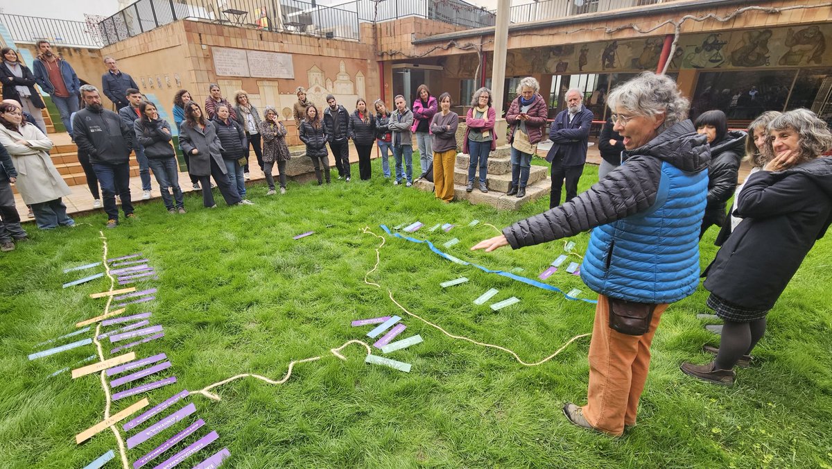 pnaltpirineu's tweet photo. Avui a les VII Jornades de Parcs i Museus al @Museu_Terra hem presentat, amb l'#Ecomuseu de les Valls d'Àneu, 'Joc de Dames': una iniciativa educativa que fomenta la igualtat de gènere a través visites guiades que visibilitzen figures femenines de la història del Pallars. https://t.co/sR6lYPfGVj
