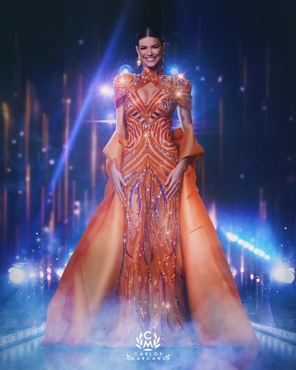 missuniverse_ve's tweet photo. ¡Orgullosos de ti #IleanaMarquez! 💃🏻✨ Ayer brillaste en la preliminar del @missuniverse como la reina que eres con un hermoso traje de Nidal Nouaihed👑 Arte: Carlos Marcano https://t.co/WTvzcKq8Cr