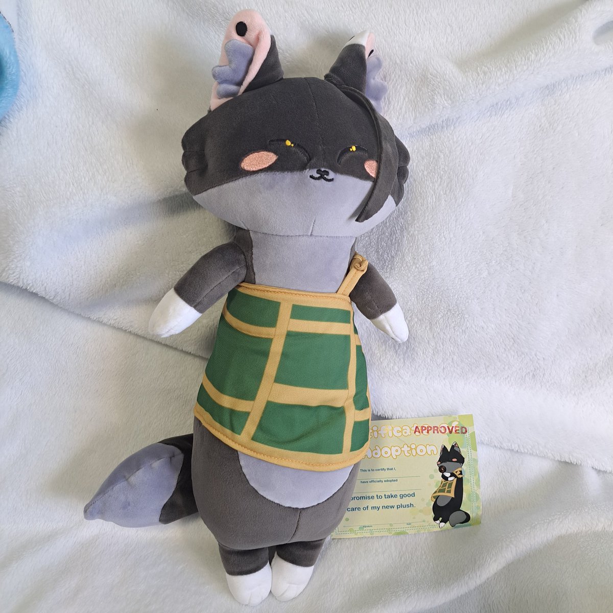 Longboi is finally home!!
🪡 @/Torikii_art
