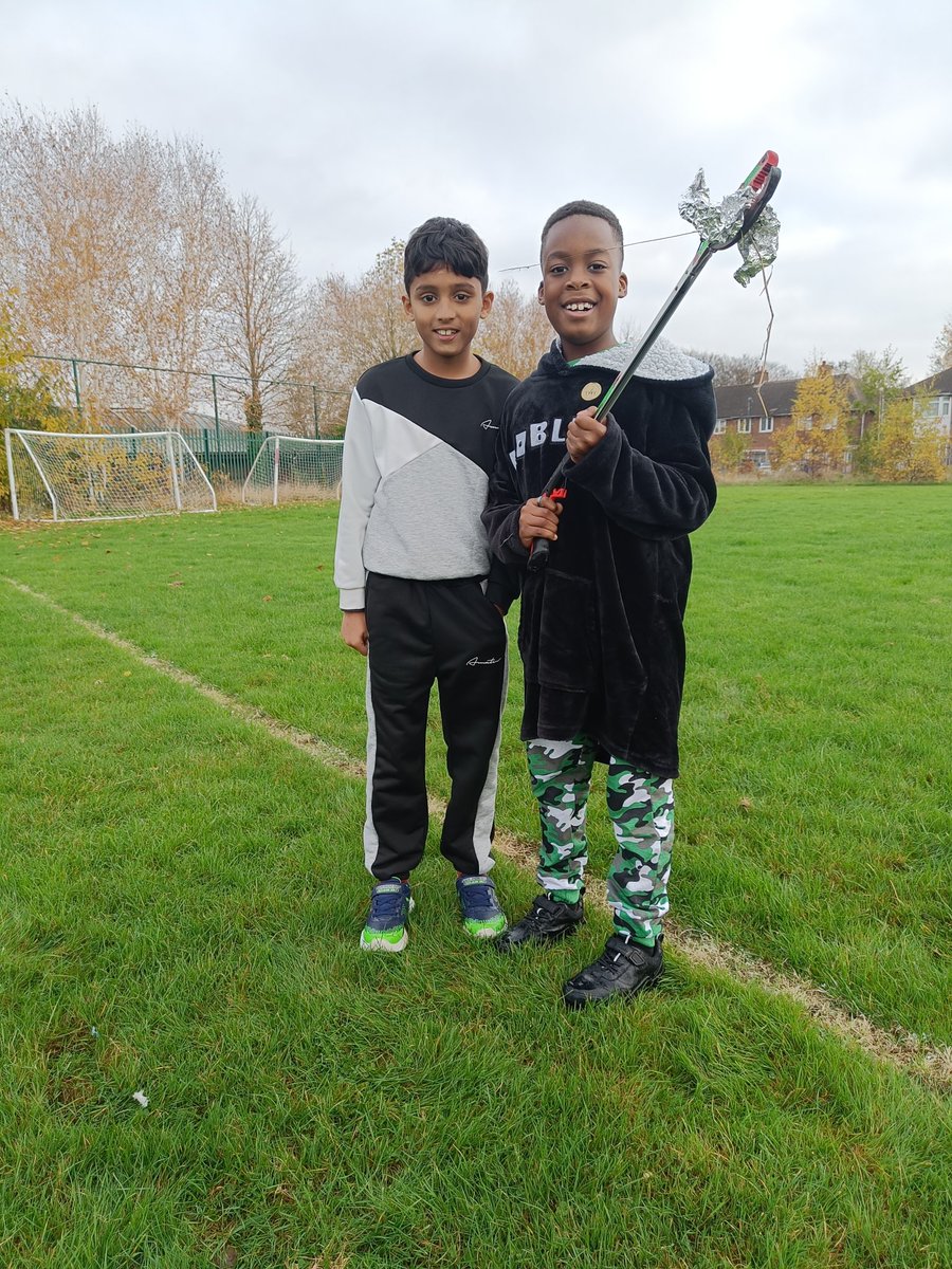 MissEChadney's tweet photo. #LLF4EC really enjoyed helping our environment this morning by collecting litter 🌍

@Lea_Forest_HT @Lift_Lea_Forest @LLF_DHT @LeaForest_MrsM https://t.co/cGr7CQZ5fF