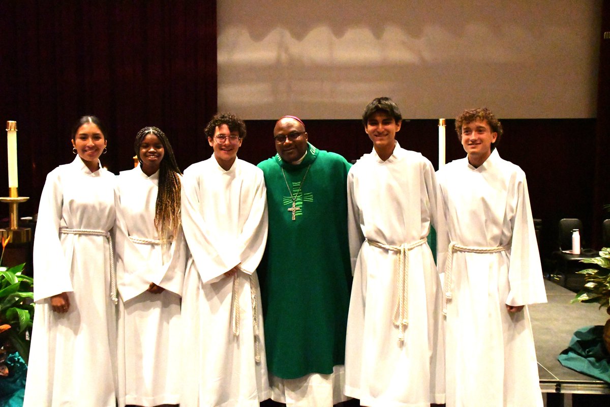 Honored to celebrate Mass with Bishop Kendrick John Forbes, Bishop of Roseau, Dominica, at the Bienes Center today.

📖 "For where two or three are gathered in my name, there am I among them." – Matthew 18:20

#Faith #Fellowship #RaiderCommunity 💙💛