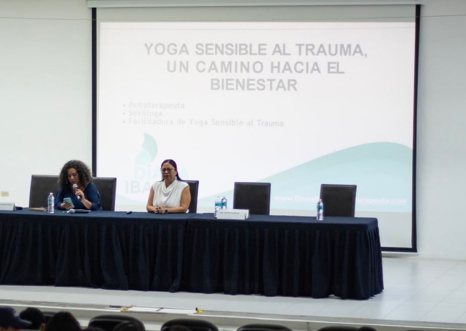 Abordan en Unicaribe la problemática de salud mental y emocional en México  unicaribe.mx/noticias/abord…