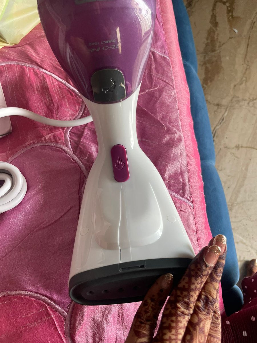 niket007's tweet photo. @amazonIN  order a steamer from you’ll which came broken inside the box. Trying to return it replace the steamer but your call me button on three website and app never works. Please help. https://t.co/gE3FeY19Na