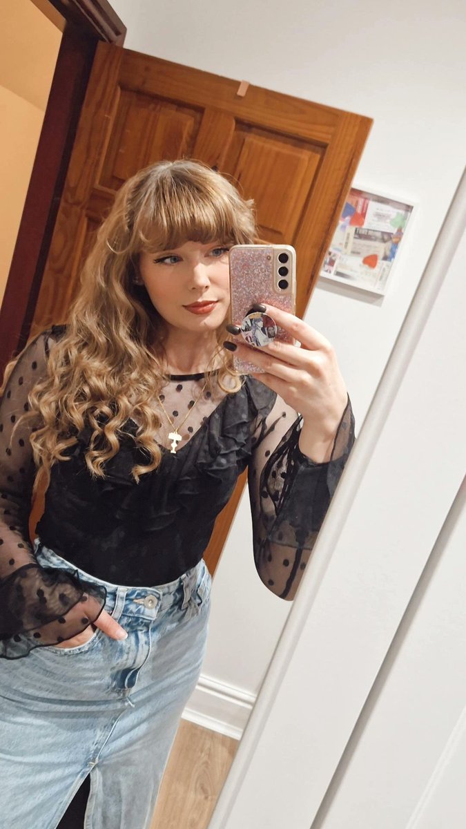 Rebecca ❤️‍🔥 tweet media