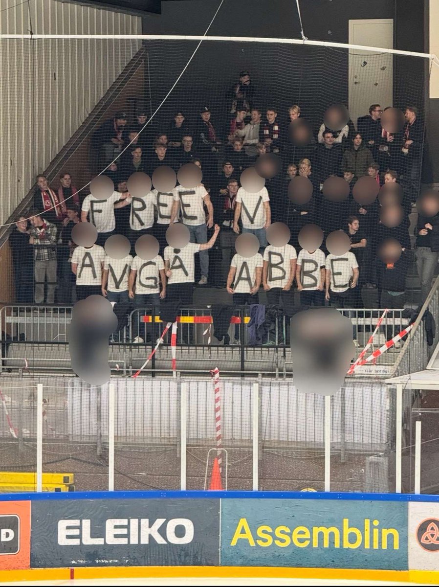 Hvala1312's tweet image. Halmstad Away! #FreeV #AvgåAbbe #Tjacklivet