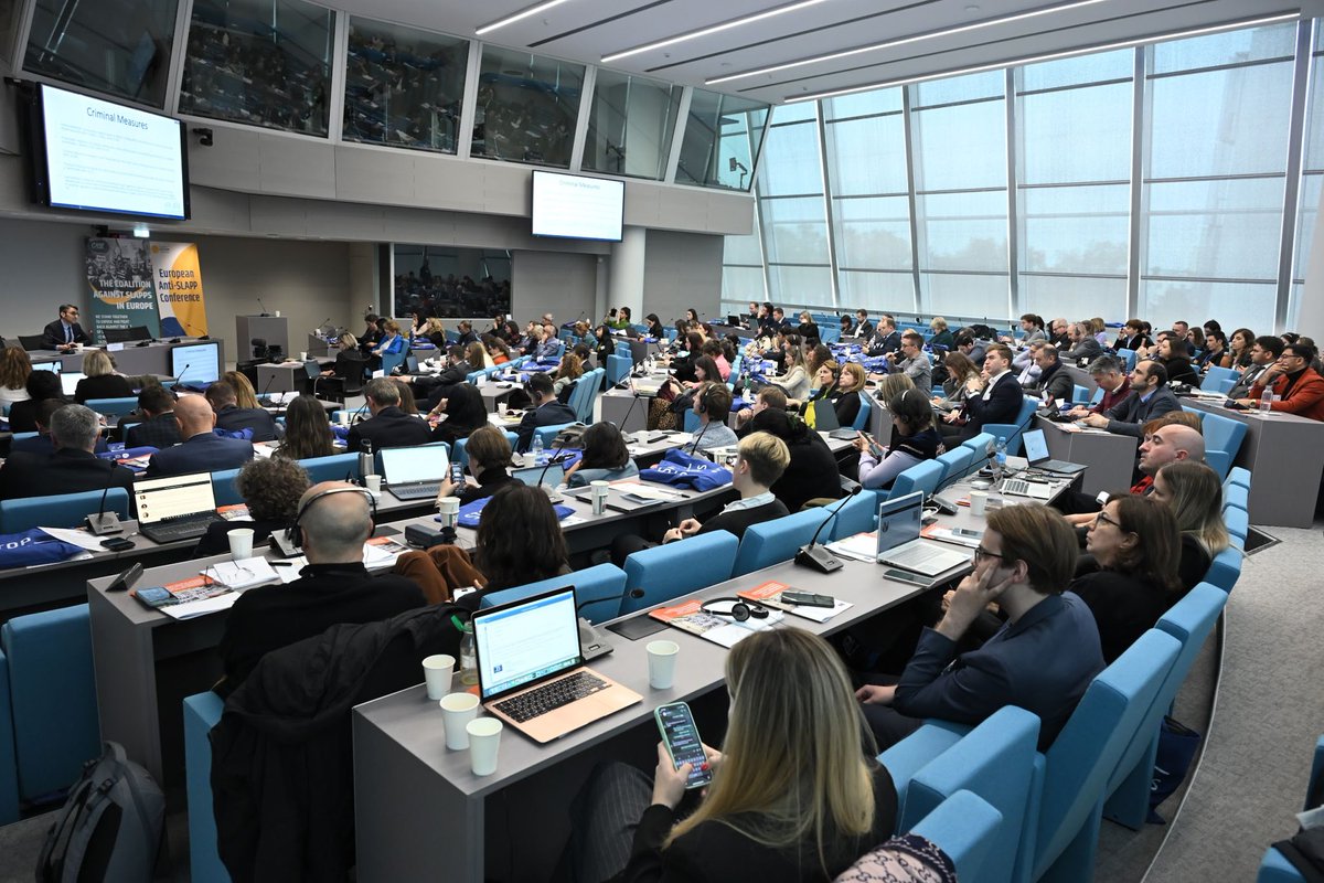 OlgaKomarova_'s tweet photo. We wrapped up our European #AntiSLAPPcon! 

Progress is being made with new EU legal instruments, but effective implementation and collaboration remain crucial. It's time to turn commitments into action to protect journalists from abusive litigation.

@coe @ECPMF @CASEcoalition https://t.co/xsVApLGiqm