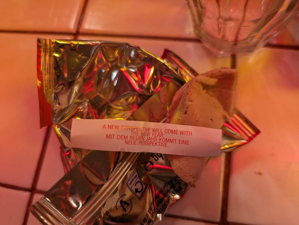 spignal's tweet image. European "strategic autonomy" is fortune cookies in 4 different languages