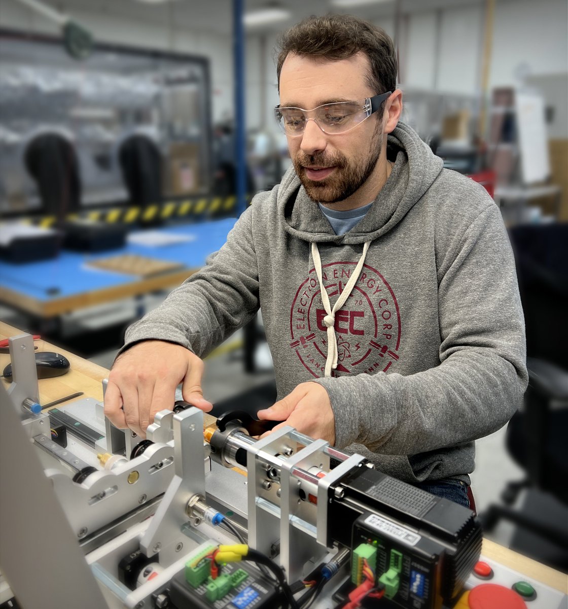 Discover the power of electromagnets with EEC! Learn how our expertise in design and manufacturing can elevate your projects. hubs.la/Q02WPk1f0