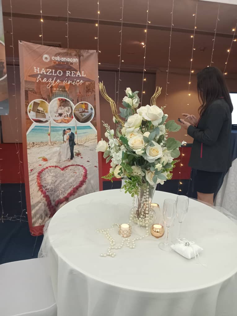 JuannCarlosGG's tweet photo. #Expobodas en #LaHabana https://t.co/oTLZOWc418