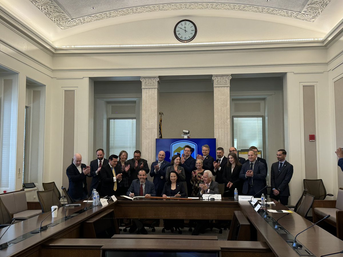 This week, I joined local water leaders to celebrate a historic win for our Valley: 130,000 acre-feet of new storage at San Luis Reservoir! More water = reliable supply for 2M families, 1M acres of farmland, &amp; vital habitats. Our jobs, grocery prices, and our future depend on it!