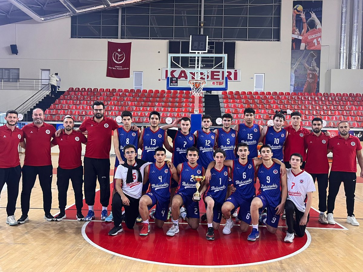 U 18 Kayseri Şampiyonu olan Kayseri Bahçeşehir Koleji koçlarını ve sporcularını tebrik ediyoruz.

#bkaltyapı
#bk_kayseri