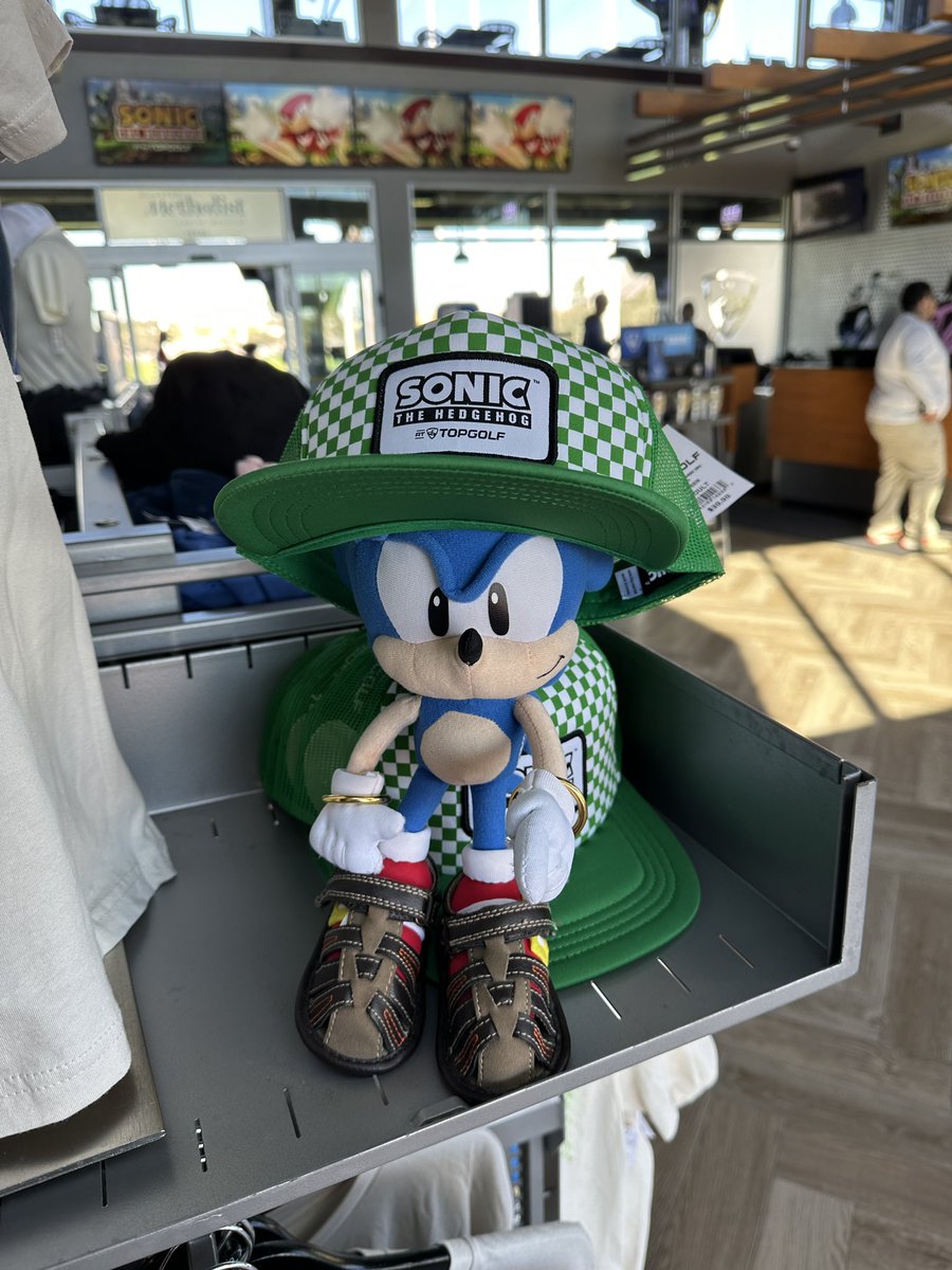 1992_sonic's tweet photo. Sonic had a Super Sonic Time today at Topgolf!! #topgolf #golf #topgolfspring #SonicTheHedgehog 
#guinnessworldrecords
#Sega
#Sonic
#Segaofamerica
#SegaUK
#VideoGamecollection
#videogamecollector
#toycollection
#toycollector
#collection
#collector
#gameroom
#mancave https://t.co/AKd3Hy0Y2u