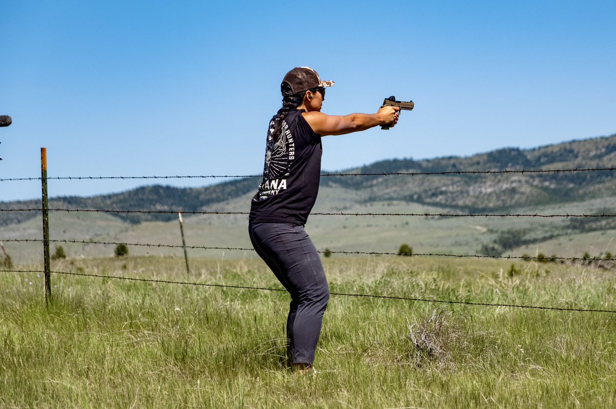 Dangersoup's tweet photo. The next Director of National Intelligence, @tulsigabbard ,in the field at the @sigsauerhunting ARC Event in Montana earlier this year. https://t.co/woV2Rt93vf