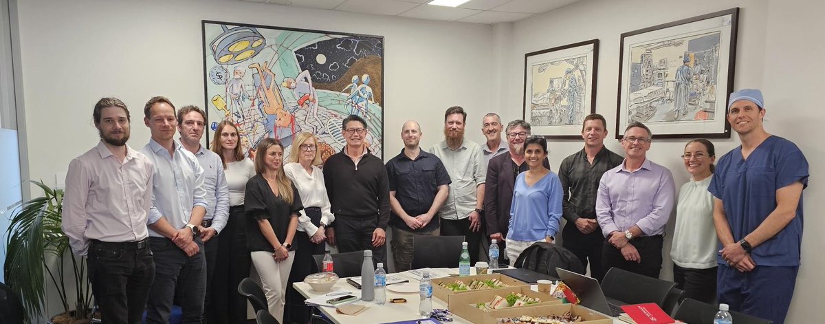 GordonGWallace's tweet photo. #Aristocrat #Axcelda #cartilage regeneration #3dbioprinting ears amazing day with amazing gang. #clinicians #healtheconomics #consumer engagement #commercial expertise #scientists #engineers - individuals part of an integrated team to complete the discovery to deployment journey! https://t.co/lOOBKeMBI3