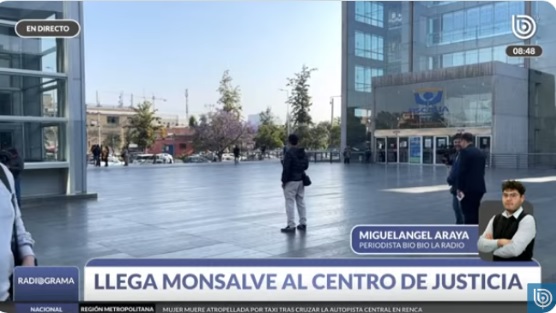 Gran marcha feminista frente a centro de justicia por caso Monsalve. Se ruega circular con precaución u optar por vías alternativa