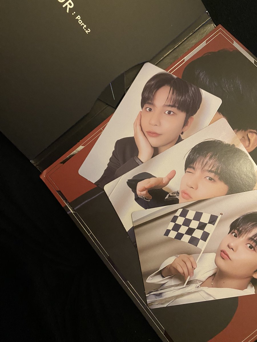 boutjongho's tweet image. @hello82official @hello82EUROPE i love ateez comeback day sooooo much it’s always so much fun getting my jongho digi at Oxford Street’s HMV in London, UK! i hope everyone had fun! 🎉🎉💗💗😊 #MyLocalHMV #hello82 #82giveaway