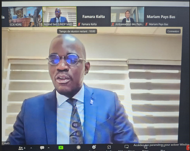 PNUDMALI's tweet photo. Le @PNUDMALI, avec le financement @NLauMali et @PBFMali, appui la #DNAPES pour la tenue de sa 8ème Conférence annuelle à Ségou dans le cadre du #PROSMED pour échanger sur les actions nécessaires pour améliorer les conditions de vie en milieu carcéral. https://t.co/Qlj2B0yS5X