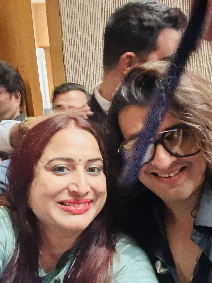 KalikaJain's tweet photo. Yesterday, in a glittering evening with the legendary singer of India- #SonuNigam 🎶 at #BharatMandapam New Delhi. With an icon inside an iconic structure. Fangirl moment!🌟

#NBCCRaisingDay2024 
#CelebrationsUnlimited https://t.co/xVLijDMCD3
