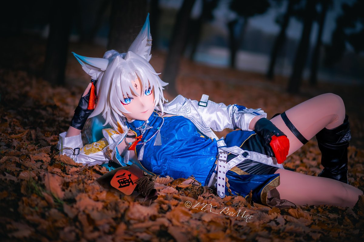 今朝有酒🍺…….今朝醉……
坏了……喝多了……让我躺会😵‍💫😵‍💫

#Feixiao 
#Honkai_Star_Rail 
#kigurumi