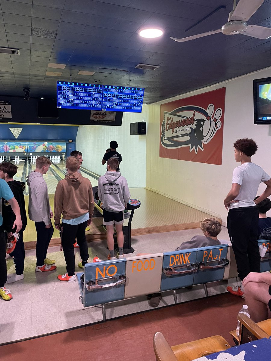 Annual bowling night with the guys! #JustUs

Champs: Coach Sangston, Brock Pyle, Cohen Depoe, Nate Stewart, Aiden McCrory